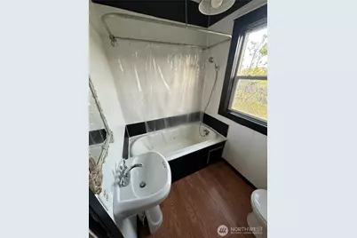 2535 Heckard Road, Raymond, WA 98577 - Photo 15