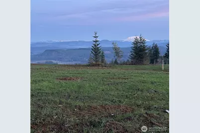 224 Suncrest Drive, Castle Rock, WA 98611 - Photo 3