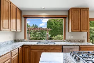 13711 65th Pl W, Edmonds, WA 98026 - Photo 9