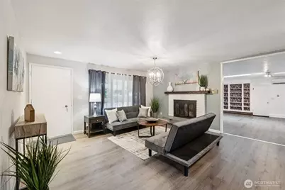 20911 W Richmond Road, Bothell, WA 98021 - Photo 5