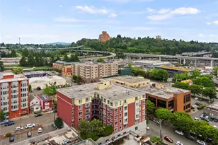 668 S Lane St, Seattle, WA 98104 - Photo 33