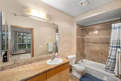 668 S Lane Street #314, Seattle, WA 98104 - Photo 21