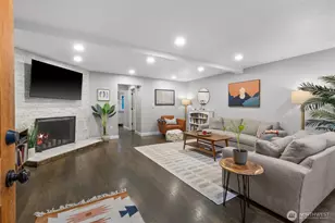 8515 Main St, Edmonds, WA 98026 - Photo 3