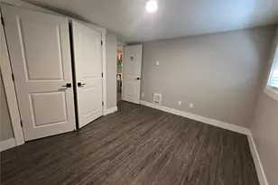 5037 21st Ave NE, Seattle, WA 98105 - Photo 37