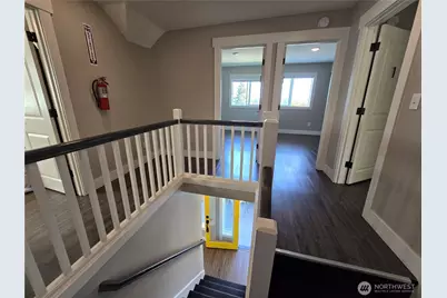 5037 21st Avenue NE, Seattle, WA 98105 - Photo 19