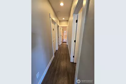 5037 21st Avenue NE, Seattle, WA 98105 - Photo 13