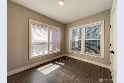 5037 21st Avenue NE, Seattle, WA 98105 - Photo 15