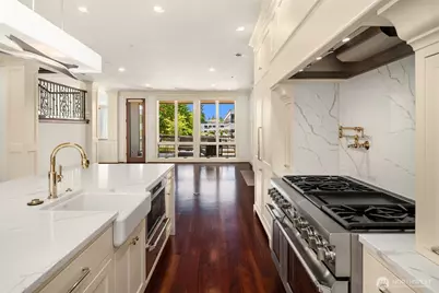 10132 NE 59th Street #C, Kirkland, WA 98033 - Photo 9