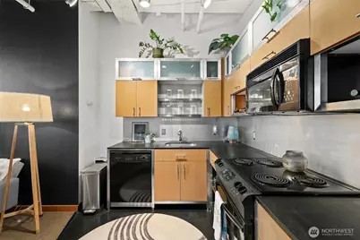 1120 Cliff Avenue #305, Tacoma, WA 98402 - Photo 13