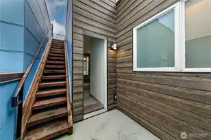 4329 Woodland Park Ave N, Seattle, WA 98103 - Photo 27