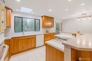 18307 SE 286th St, Kent, WA 98042 - Photo 9