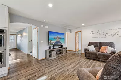 17323 79th Dr NE, Arlington, WA 98223 - Photo 5