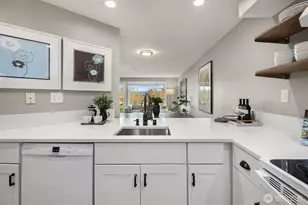 7004 155th Pl NE, Redmond, WA 98052 - Photo 11