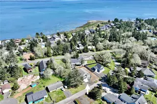 684 Lake Island Ave SE, Ocean Shores, WA 98569 - Photo 9