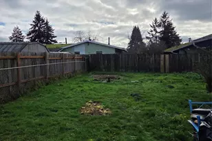 12001 Spanaway Loop Rd S, Tacoma, WA 98444 - Photo 17