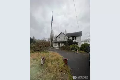 1632 Henkle Street, Raymond, WA 98577 - Photo 3