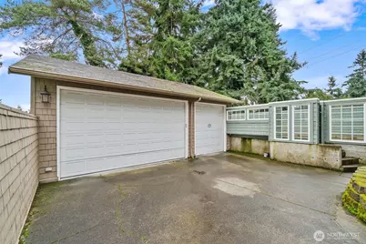 9510 9th Avenue NW, Seattle, WA 98117 - Photo 29