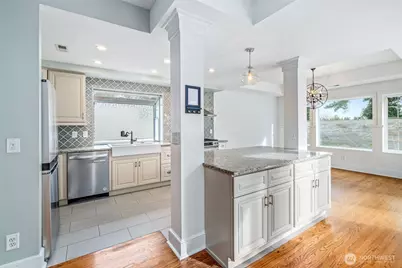 9510 9th Avenue NW, Seattle, WA 98117 - Photo 9