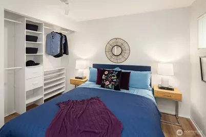 4457 44th Avenue SW #102, Seattle, WA 98116 - Photo 17