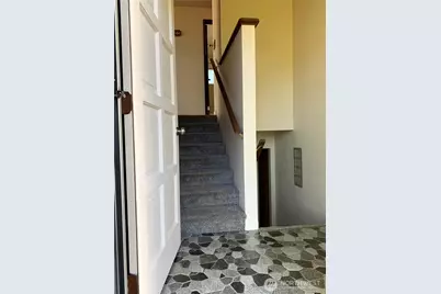 29818 4th Avenue SW, Federal Way, WA 98023 - Photo 5