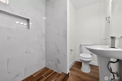 849 S Jackson Avenue, Tacoma, WA 98465 - Photo 11