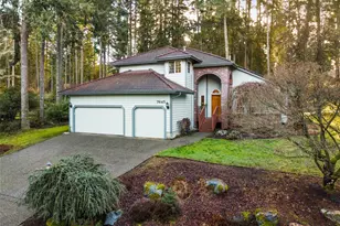 7645 58th Ave NE, Olympia, WA 98516 - Photo 1