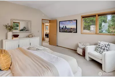 10825 NE 62nd Street, Kirkland, WA 98033 - Photo 25