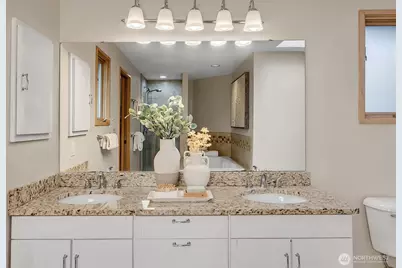 10825 NE 62nd Street, Kirkland, WA 98033 - Photo 29