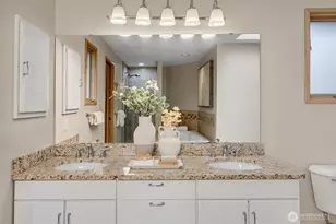 10825 NE 62nd St, Kirkland, WA 98033 - Photo 29