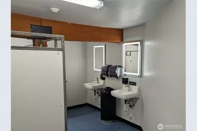 222 N Lincoln Street #205, Port Angeles, WA 98362 - Photo 11