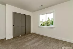 124 S 108th Pl, Seattle, WA 98168 - Photo 33