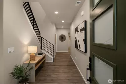 18627 Meridian Place W, Bothell, WA 98012 - Photo 3