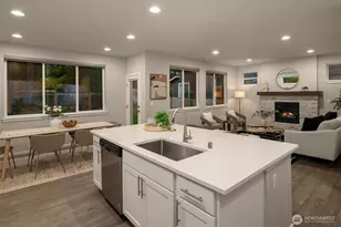 18627 Meridian Pl W, Bothell, WA 98012 - Photo 11