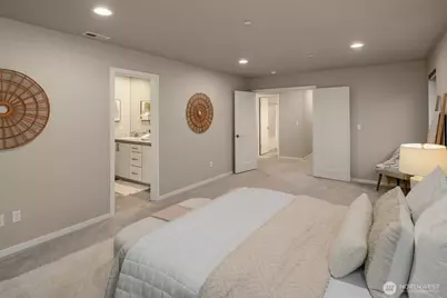 18627 Meridian Place W, Bothell, WA 98012 - Photo 23