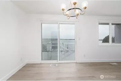 11586 Scott Road, Bow, WA 98232 - Photo 15