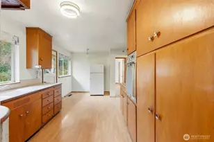 10012 8th Ave NW, Seattle, WA 98177 - Photo 11