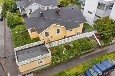 7117 12th Avenue NE, Seattle, WA 98115 - Photo 3