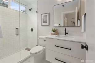 12220 NE 140th St, Kirkland, WA 98034 - Photo 29