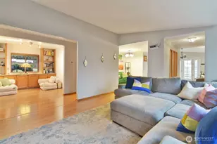 12611 NE 197th St, Bothell, WA 98011 - Photo 15