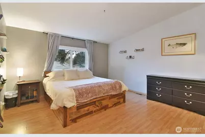 12611 NE 197th Street, Bothell, WA 98011 - Photo 19