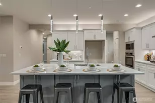 713 N 188th St, Shoreline, WA 98133 - Photo 11