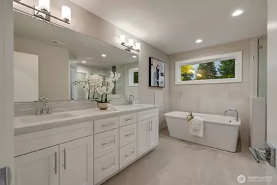 713 N 188th Street, Shoreline, WA 98133 - Photo 23