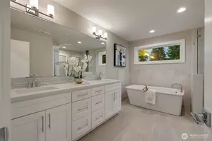 713 N 188th St, Shoreline, WA 98133 - Photo 23