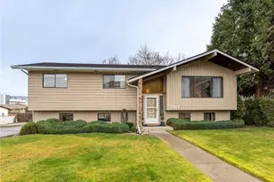 1317 Wedgewood Ave, Wenatchee, WA 98801 - Photo 1