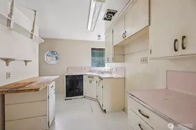 2409 Boyer Avenue E, Seattle, WA 98112 - Photo 7