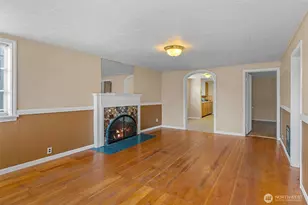 409 Wells Ave N, Renton, WA 98057 - Photo 3