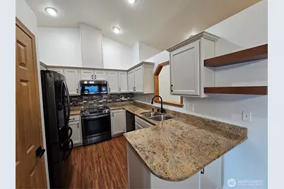 4530 200th Street NE, Arlington, WA 98223 - Photo 7