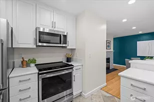 5225 50th Ave NE, Seattle, WA 98105 - Photo 11