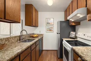 14616 NE 44th St, Bellevue, WA 98007 - Photo 9