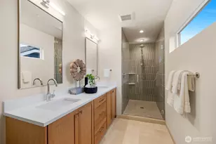 1416 N 47th St, Seattle, WA 98103 - Photo 19